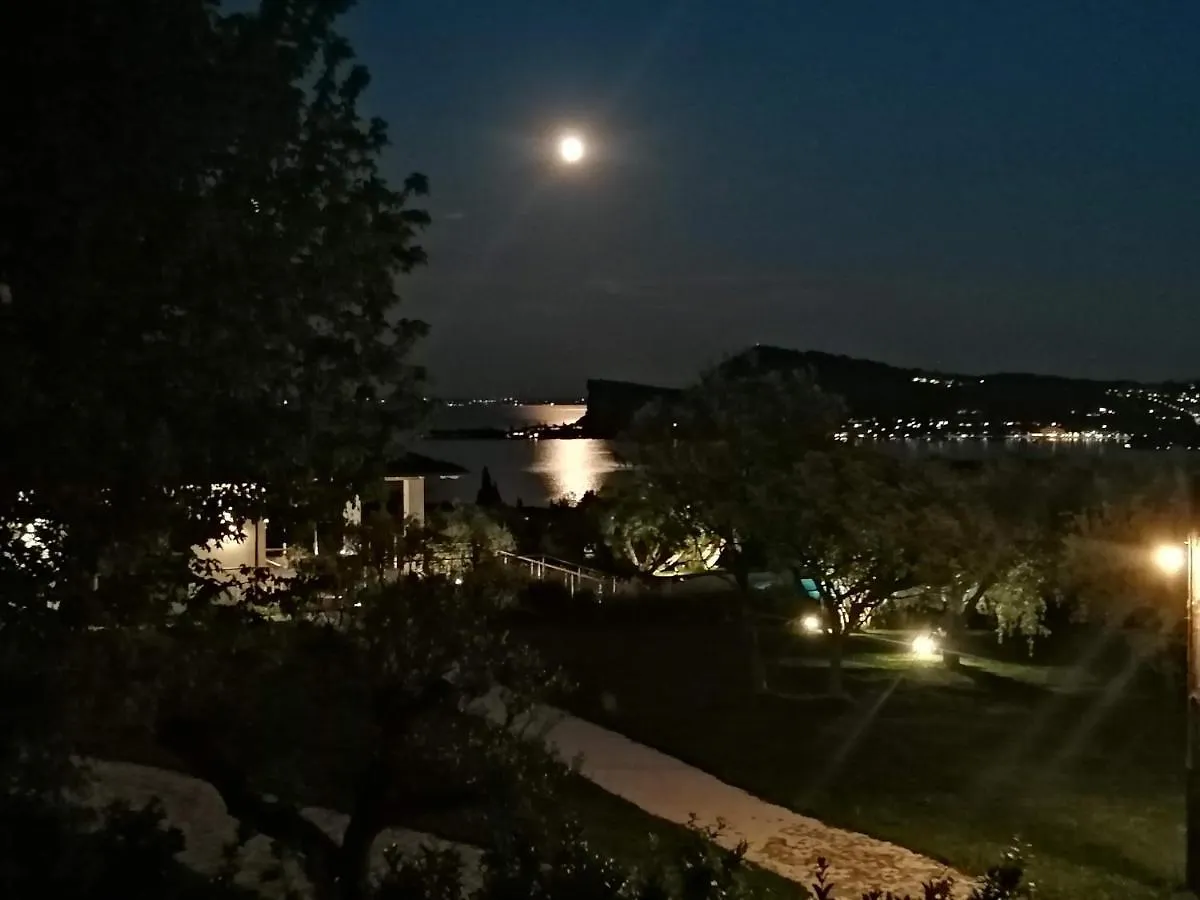 Couette-café B&B Solstizio D'Estate San Felice del Benaco