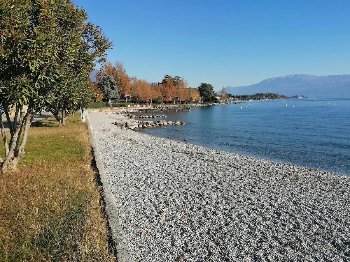B&B Solstizio D'Estate San Felice del Benaco Bed & Breakfast