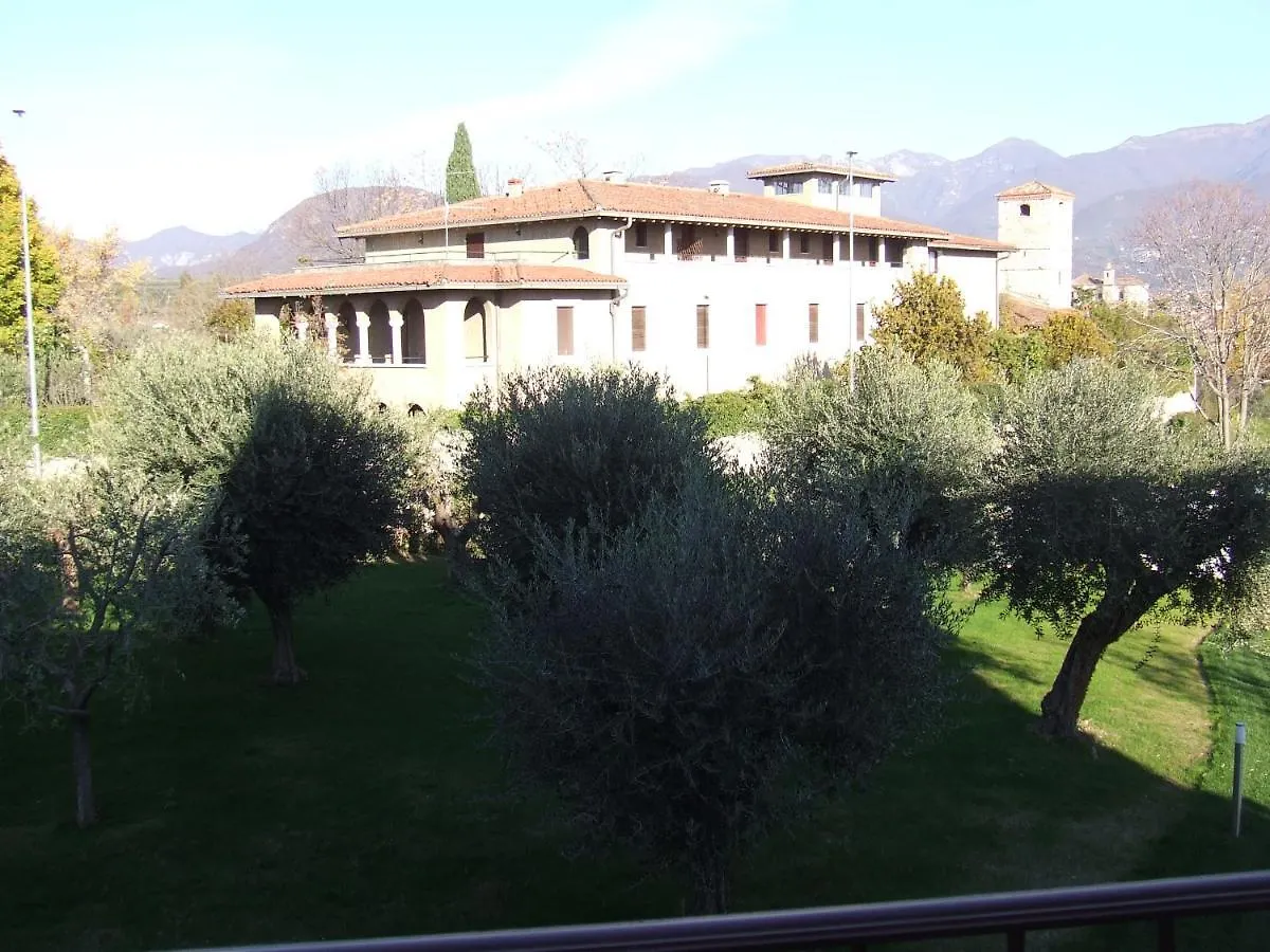 B&B Solstizio D'Estate San Felice del Benaco Italy